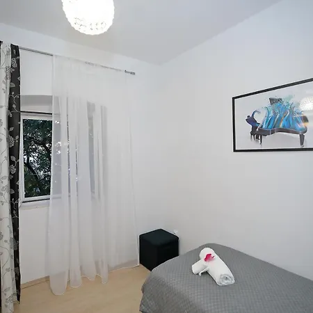 Kalma דוברובניק